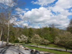 Pull Through, long range views, picnic table and firepit. Big Rig Friendly!